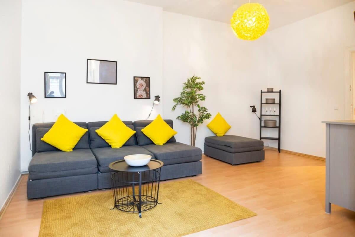 Spacious Family Apartment At Mauerpark Plus Selfcheckin Berlin Exterior foto